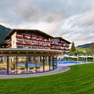 Tyrol Am Wilden Kaiser Отель Зёлль