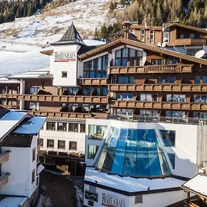 Hotel Alpenbad Hohenhaus 4*