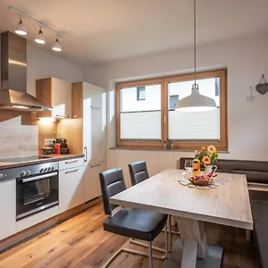 Alpenrose Apartamento *