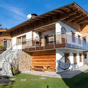 Artihome Σπίτι διακοπών Hopfgarten im Brixental