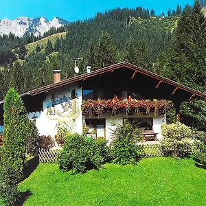 Haus Waldwinkel *