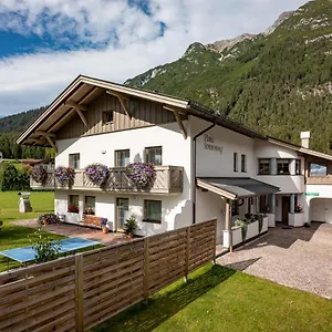 Haus Sonnenweg * Leutasch