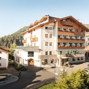 Hotel Adler