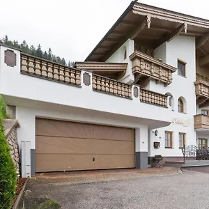 Quaint In Near Horbergbahn Apartment *