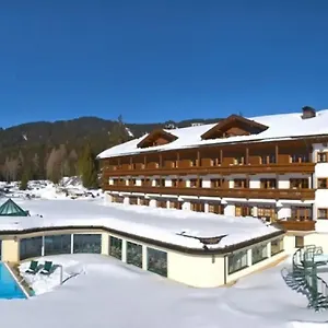 Appartementhaus Zugspitzblick Hotel 4*