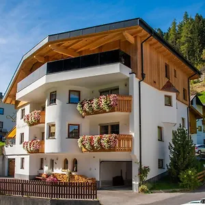 Haus Angela Konukevi