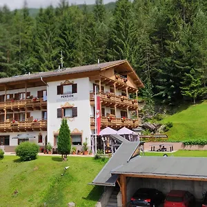 Englhof Pensión
