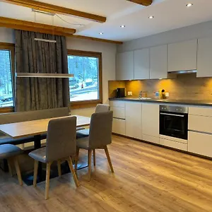 Apartment Chasa Ravaischa
