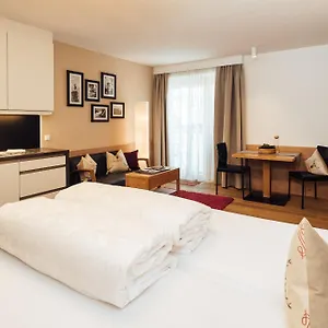 Apartment Schneeweiss Lifestyle - - Living *
