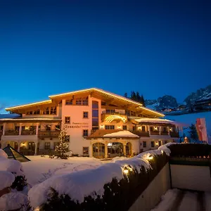 Otel Vitalhotel Sonnenhof 4*