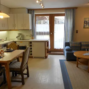 アパート Appartments Hofer *