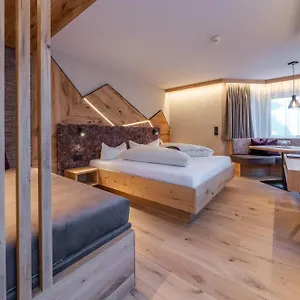 Rose Hotell