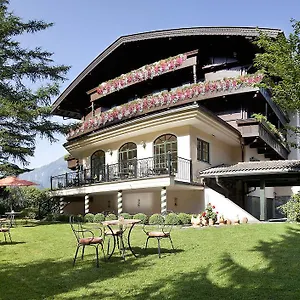 Aparthotel St. Joseph 4*