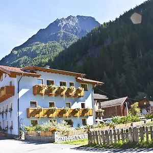 Tirolerhof - Appartementhaus Lägenhetshotell *