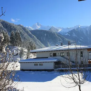 Apartment Mayrhofen Apartments