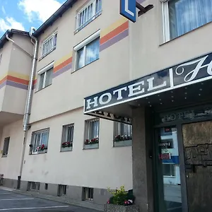 Helga 3* インスブルック