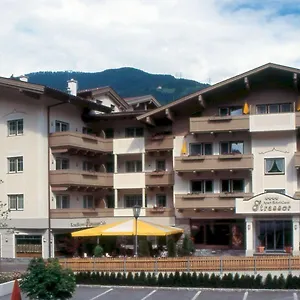 Aparthotel Garni Strasser
