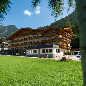 Otel Huber Hochland 3*