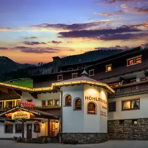 Hoehlenstein 호텔 4*