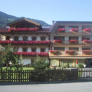 Garni Elisabeth 齐勒河谷采尔