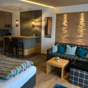 Haus Alt St. Anton Apartamento Sankt Anton am Arlberg